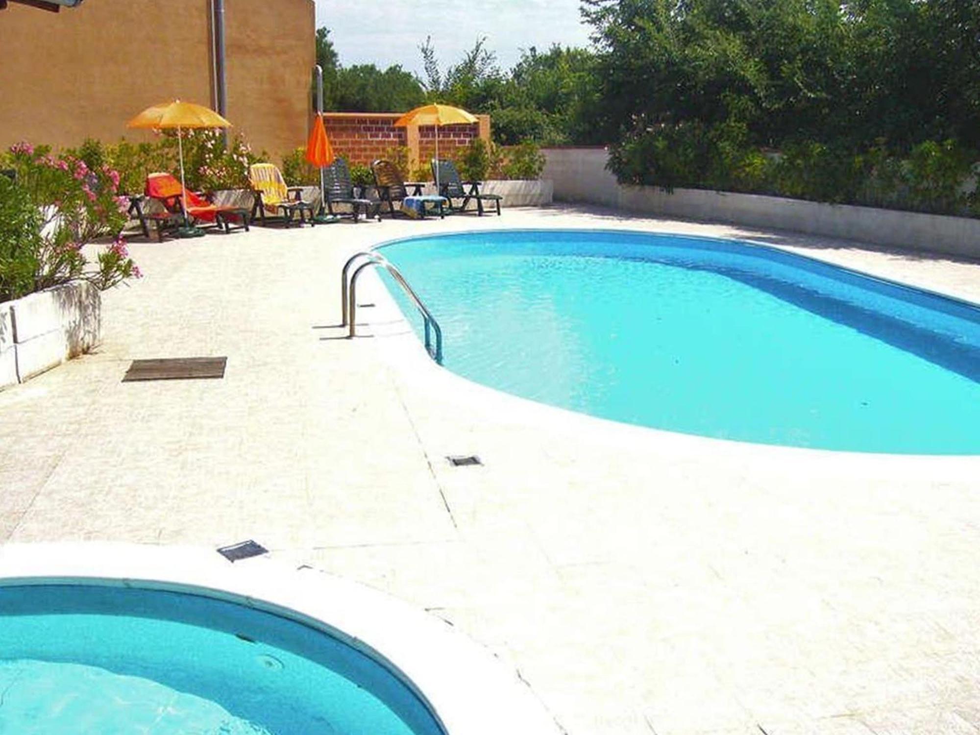 Apartment Buneta With Relaxing Outdoor Area Liznjan Exterior photo